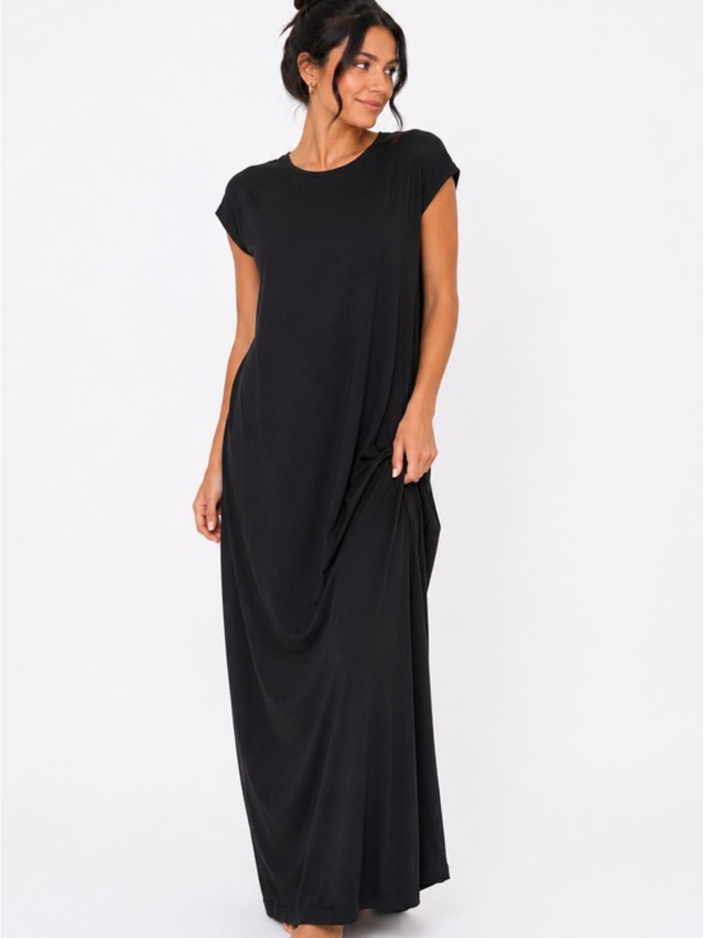 5/$25 🎉 Black Relaxed Maxi T-Shirt Dress | Size Medium